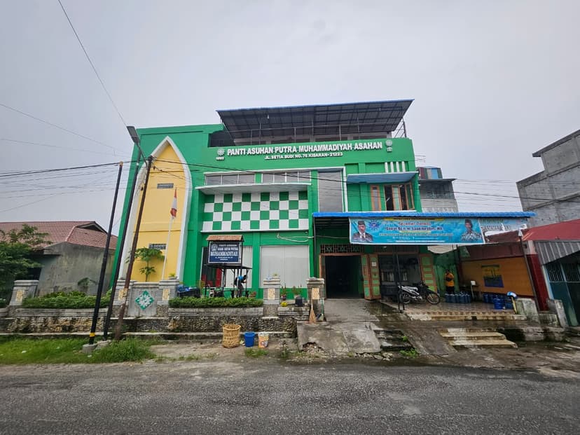 Gedung Panti Putra